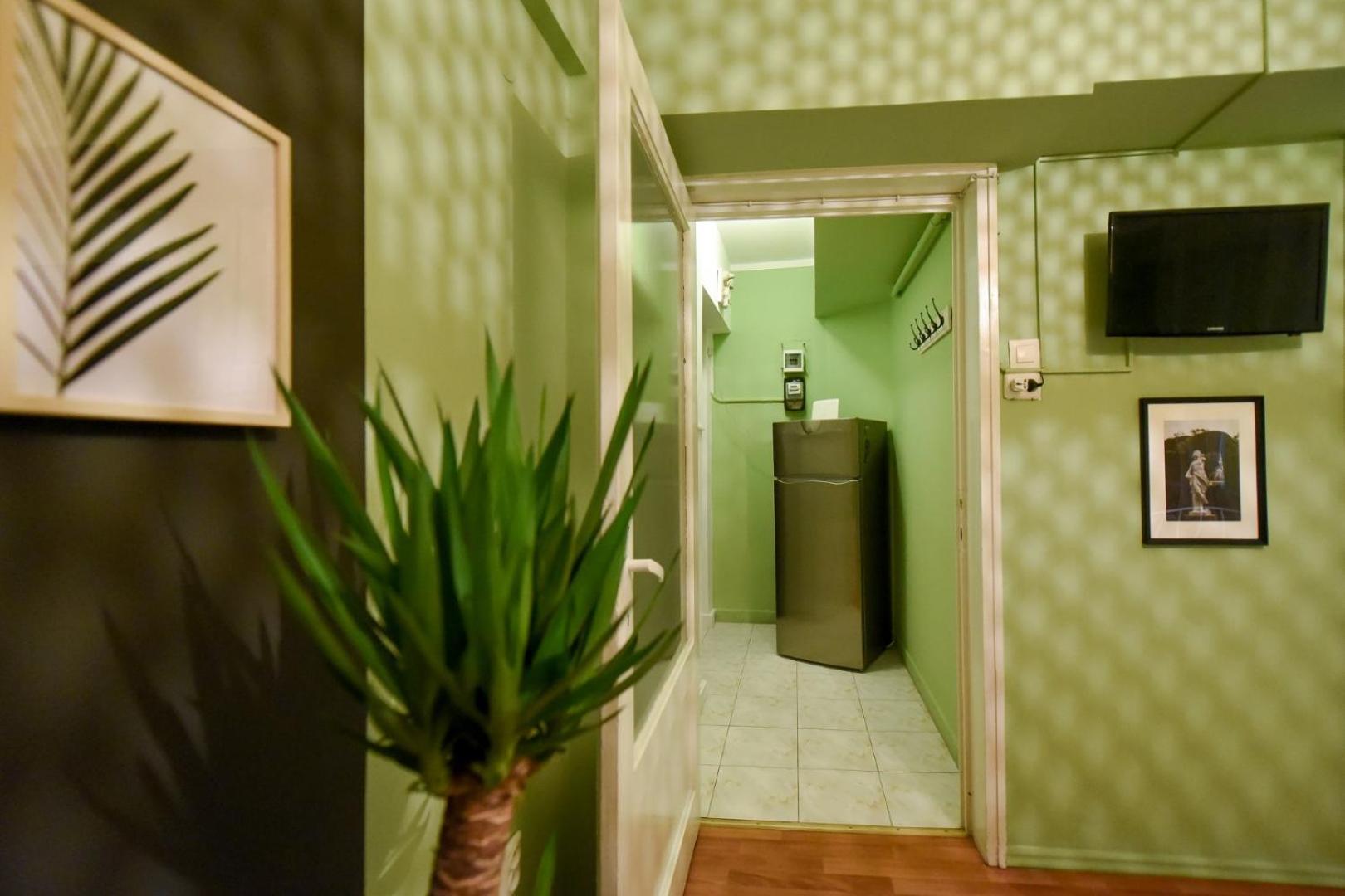 Chic Accommodation With Breathtaking Views Over Calea Victoriei - Your Central Heaven بوخارست الغرفة الصورة